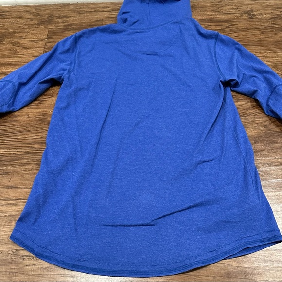 Chicago Cubs Hoodie by Mitchell and Ness - Picture 4 of 5